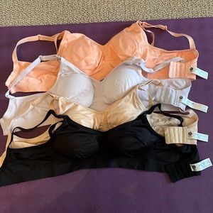 EUC Bravado nursing bras. Size M